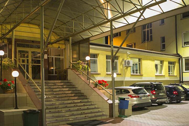 Hotel 68 of 73