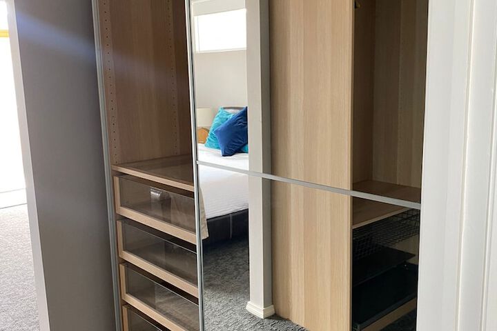 Room 10 of 39