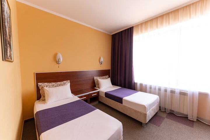 Room 27 of 53