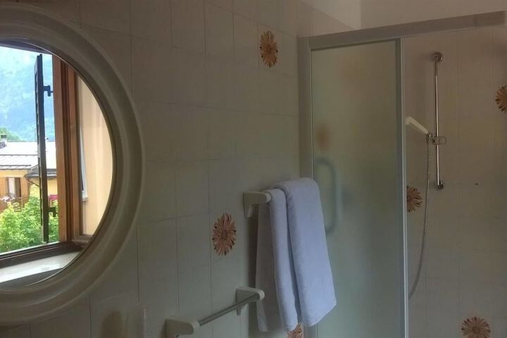 Room 25 of 55