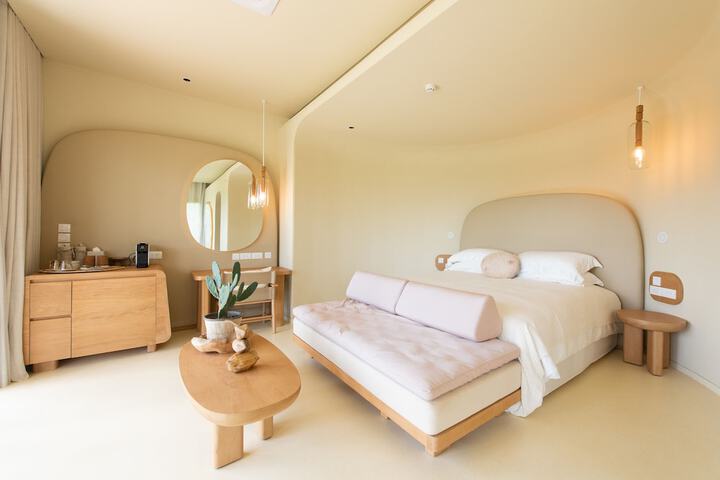 Room 25 of 110