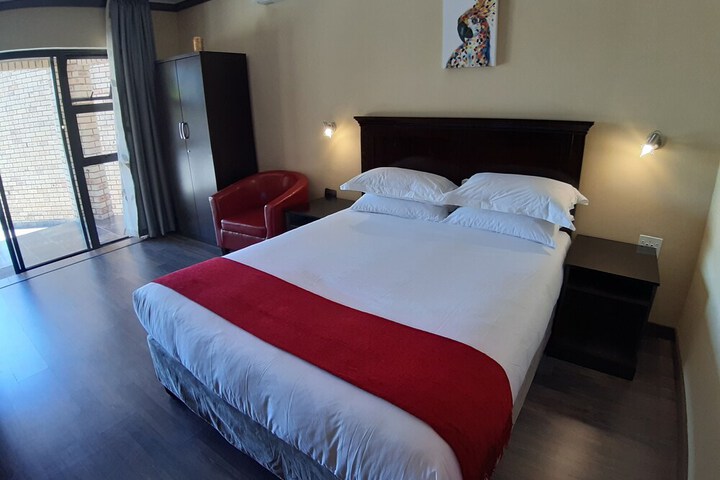 Room 18 of 64
