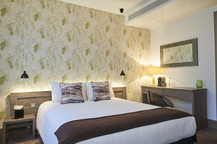 Room 7 of 39