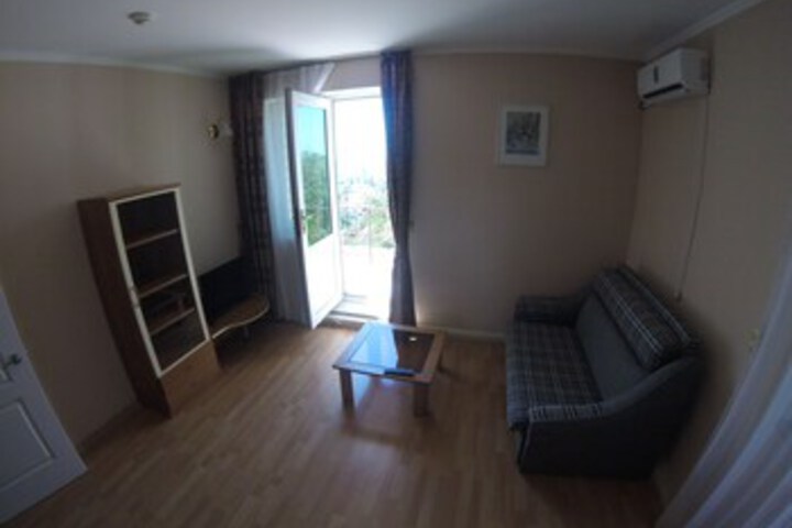 Room 34 of 47