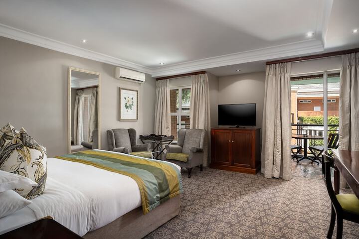 Room 11 of 54