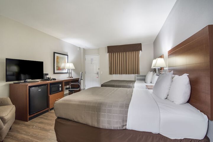 Room 5 of 22