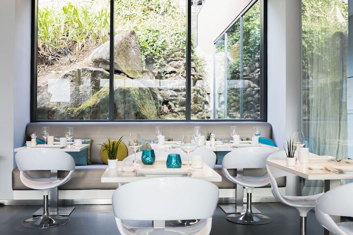 Dining 105 of 157