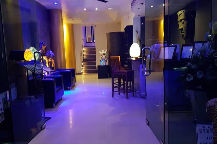 Hotel 4 of 88