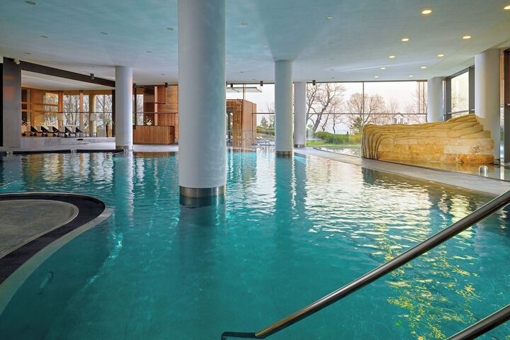 Pool 39 of 74