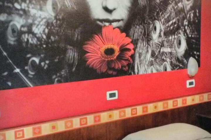 Room 22 of 46