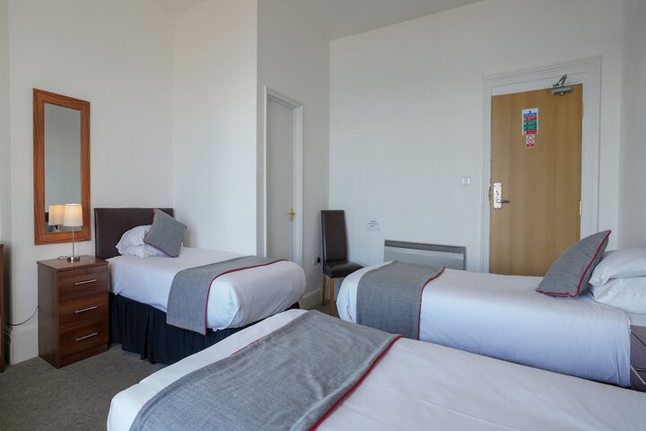 Room 57 of 111