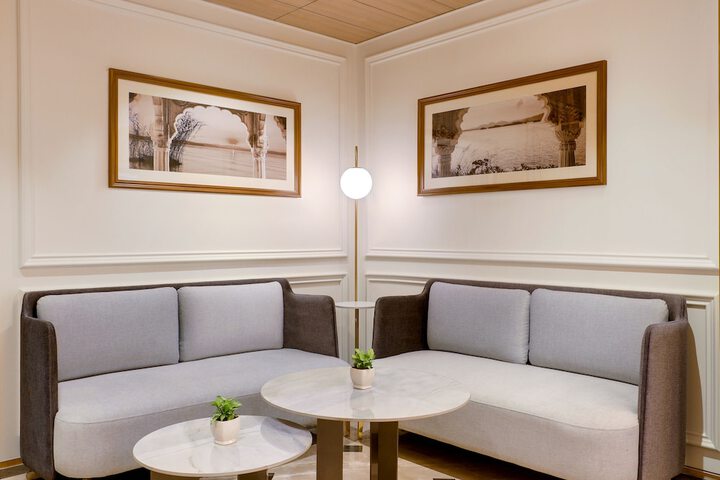 Hotel Interior 9 of 60