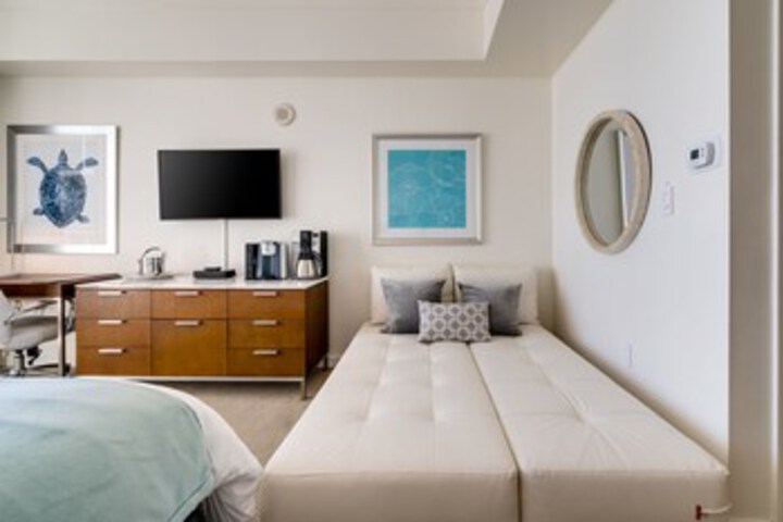 Room 21 of 31