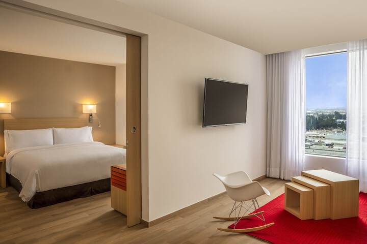 Room 13 of 69