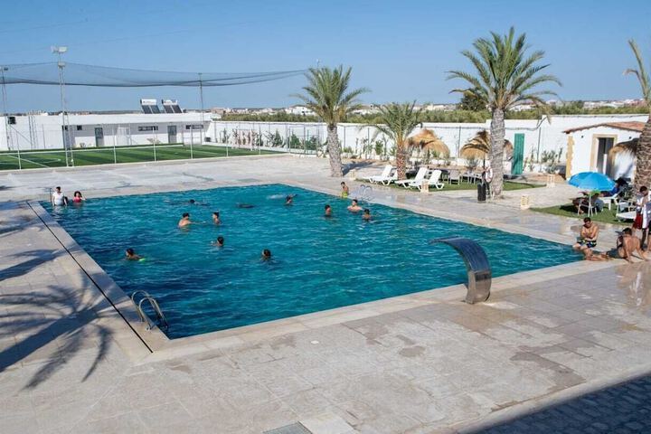Pool 39 of 59