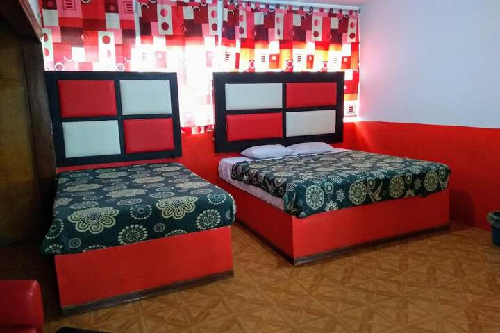 Room 11 of 43