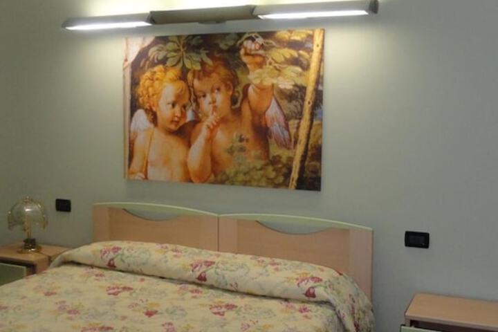 Room 13 of 41