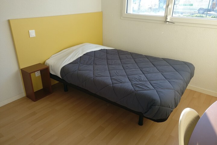 Room 7 of 26