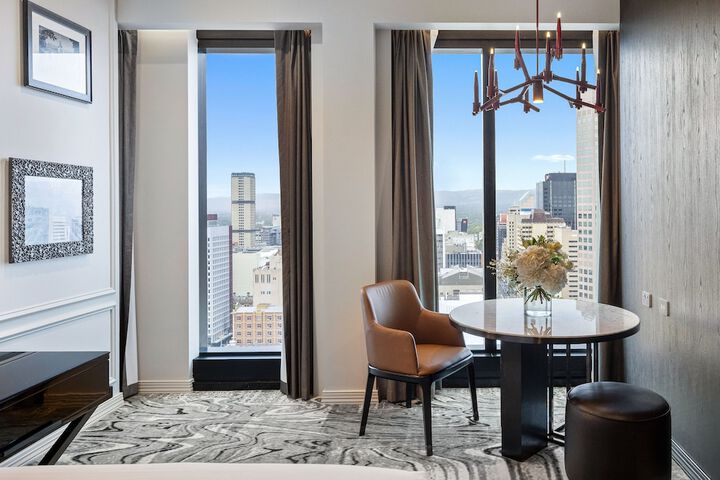 Room 32 of 92