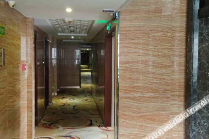 Hotel Interior 14 of 20