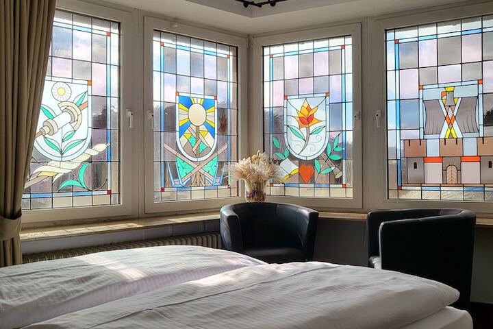 Room 16 of 24