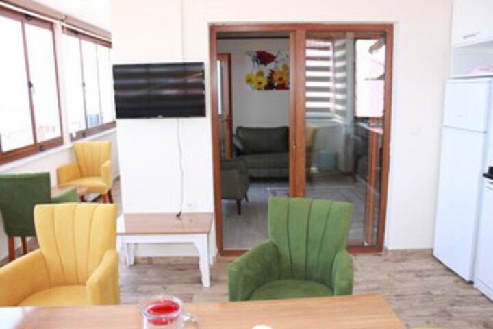 Room 9 of 30