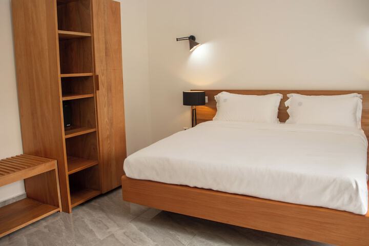 Room 42 of 56