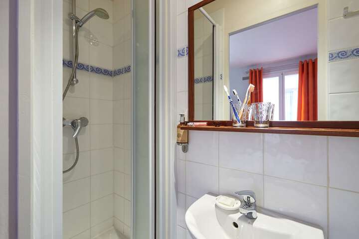 Bathroom Interior Photo
