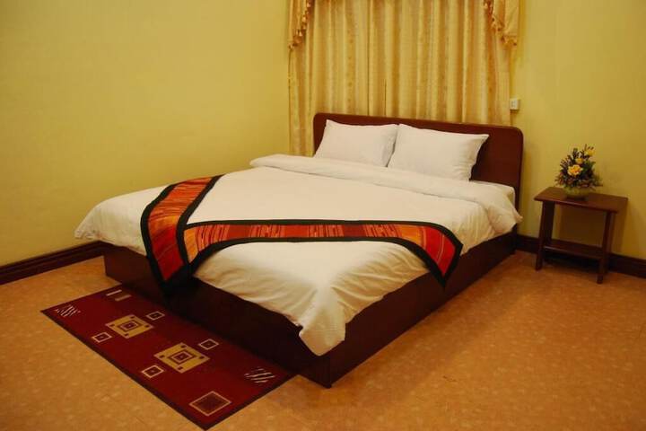 Room 11 of 24