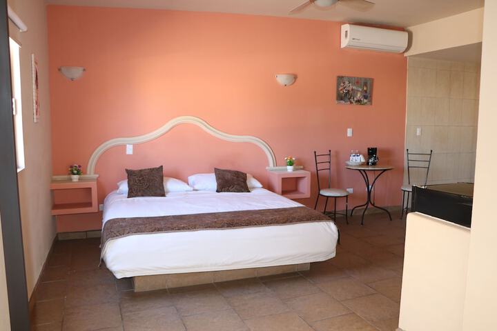 Room 15 of 30