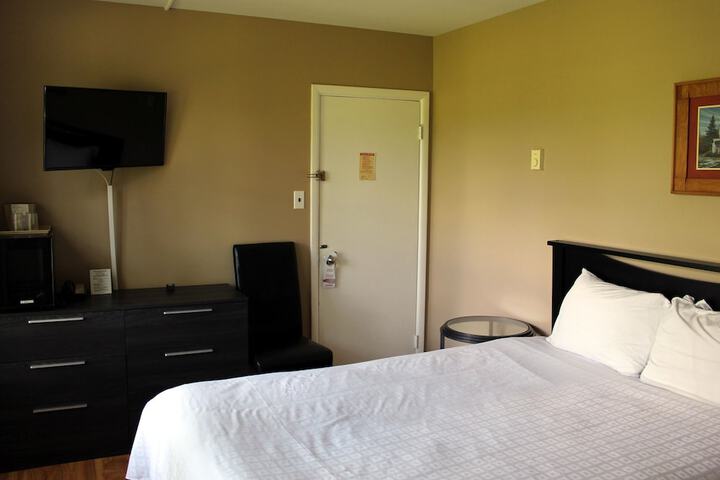 Room 25 of 116