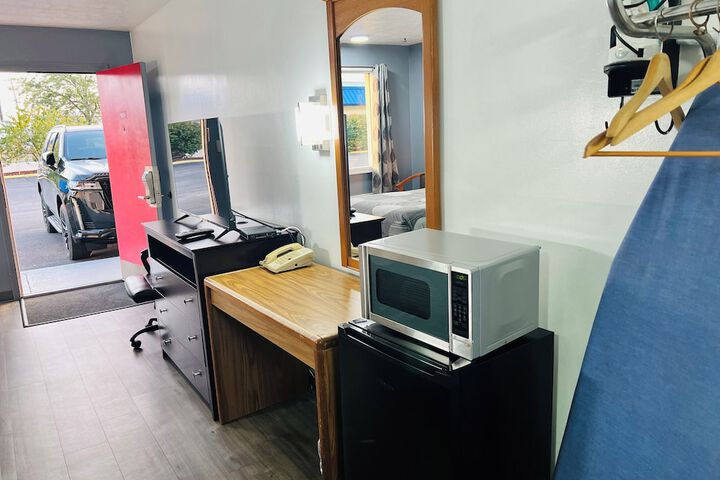 Room 22 of 54