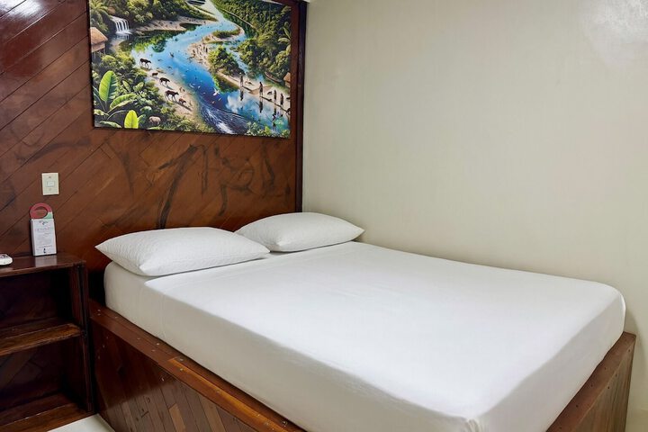 Room 19 of 47