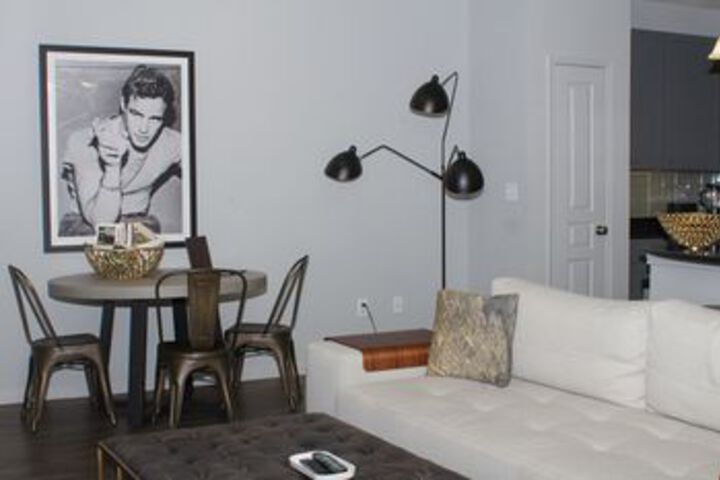 Room 35 of 48