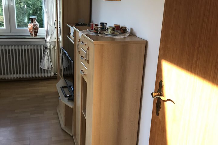 Room 80 of 117