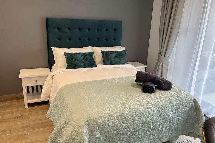 Room 4 of 45