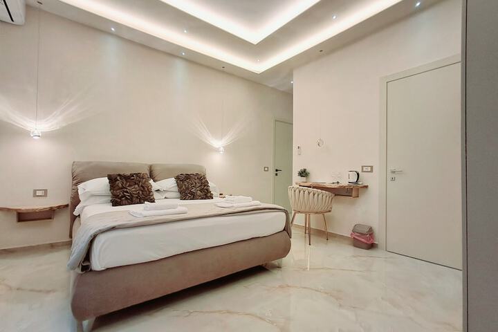 Room 30 of 59
