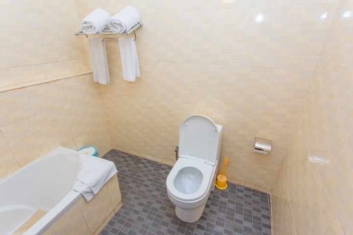 Room 16 of 22