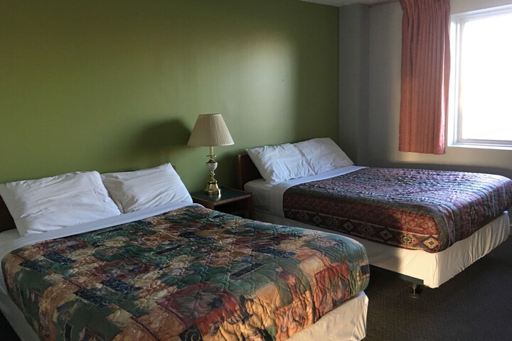 Room 9 of 39