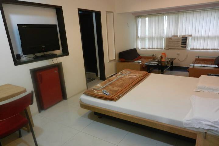 Room 5 of 21