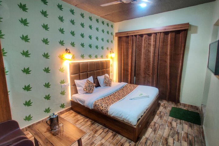 Room 11 of 46