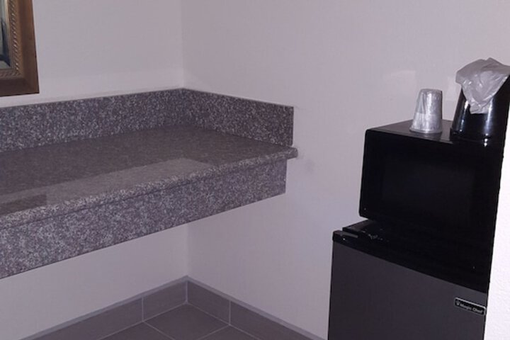 1 Double Bed (6 of 6)