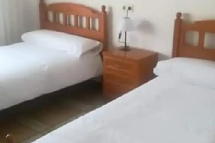 Room 5 of 7