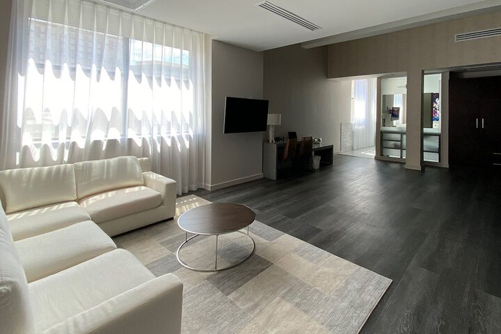 Room 35 of 100