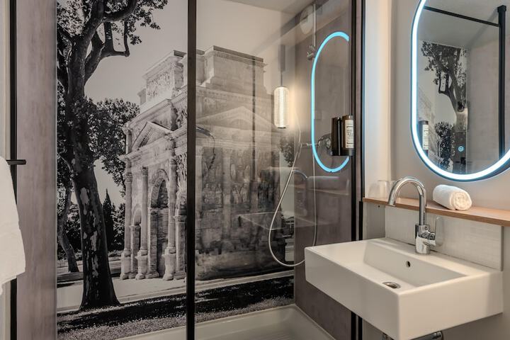 Clean Restrooms