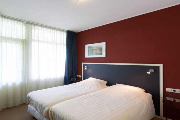 Hotel 43 of 50