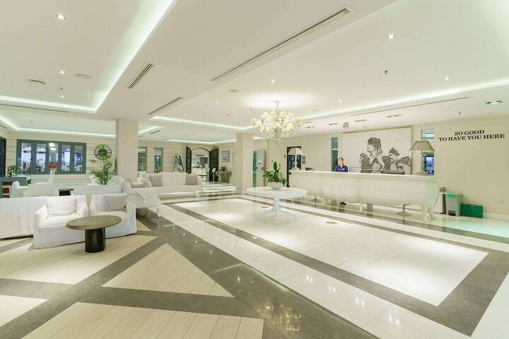 Guest Lobby