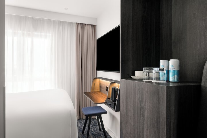 Room 36 of 61