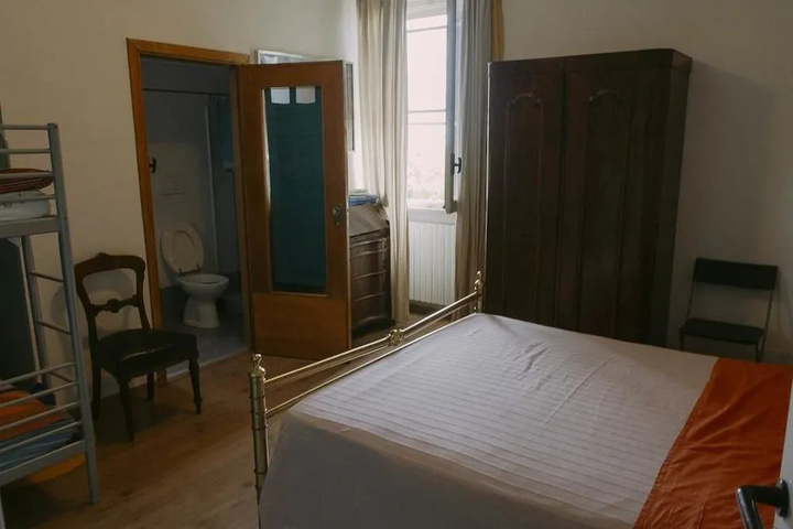 guest_rooms