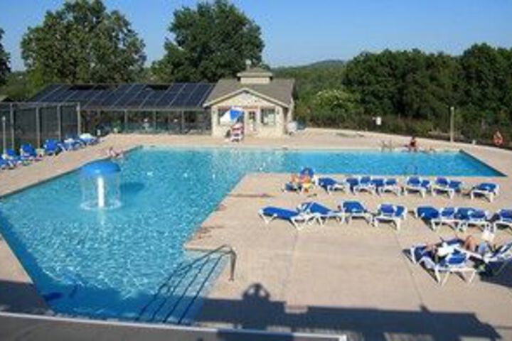 Pool 40 of 43